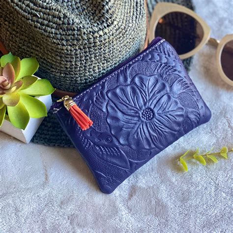 small leather pouch for purse